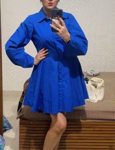 Banana Republic Cobalt Blue Paxton Cotton Pop