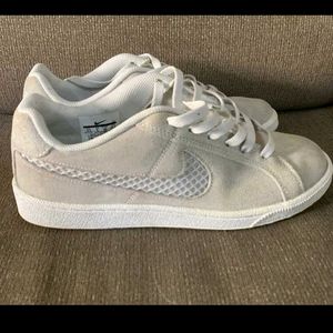 Stylish Beige Suede Sneakers