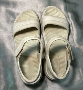 Comfortable White Platform Sandals