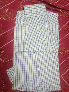 Men's Slim Fit Checkered Shirt