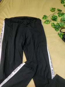 🖤women black track pant