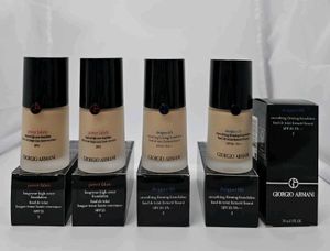Giorgio Armani Foundation Lot