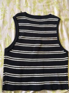 Striped Sleeveless Crop Top