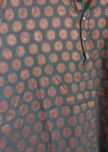 Men's brocade kurta