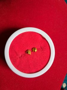 Elegant Gold nosepin - Heart &amp; Ball Design