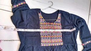 💫 Embroidered Kurta For Women