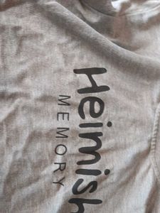 Grey Cropped "Heimish Memory" Sweatshirt