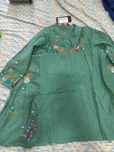 Size-L- Embroidered Green Kurta