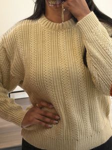 🤎 Cozy Beige Knit Sweater 🧶