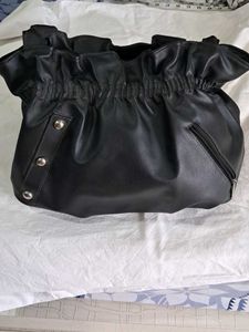 Black Gathered Handbag