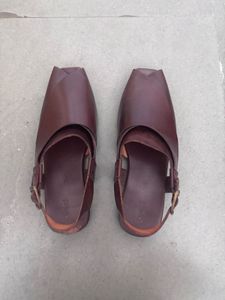 Stylish Leather Flat Sandals
