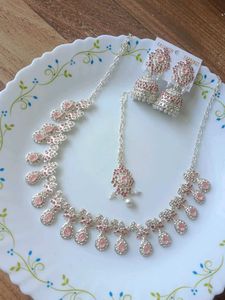 Elegant Pink Stone Jewellery Set