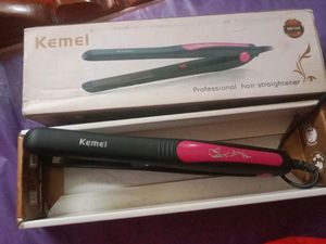 I Have 2 Straightener