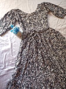Preety Grey Dress