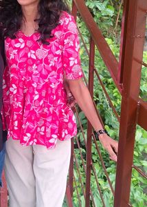 Women's V-Neck Floral Print Top