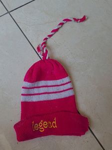 Combo of 2 woollen caps