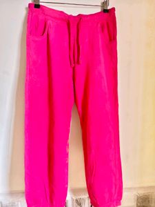 Vibrant Pink Capri Joggers