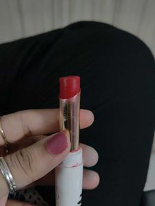 White Lipstick with Gold Accent