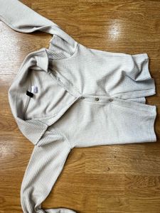 H&amp;M Ribbed Button-Down Top