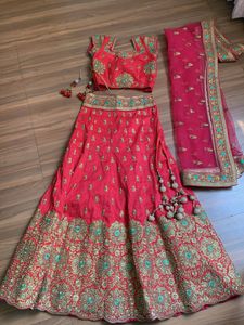A Beautiful Lehenga with blouse &amp; dupatta