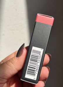 MAC powder kiss Lipstick Devoted To Chilli