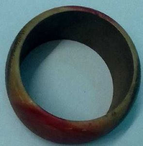 multi colour beautiful braclet.