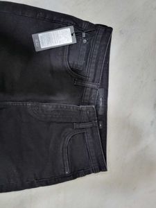 Vero Moda Ripped Jeans
