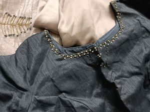 Saree With Blouse &amp;Peticot
