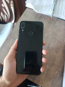 Smartphone fully working No Issues free new buds