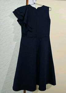 New Navy Ruffle Dress👗