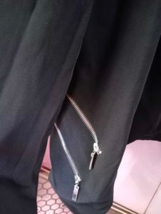 Chic Black Open Front Blazer