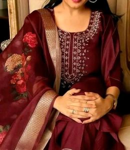 Elegant Maroon Kurta Set with Dupatta
