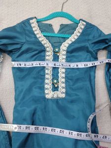Teal Kurta Set with Lace Trim