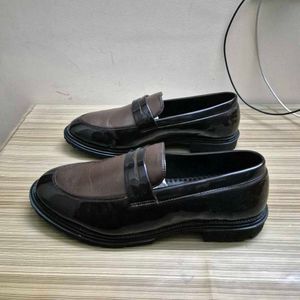 Men's Classic Brown Leather Loafers