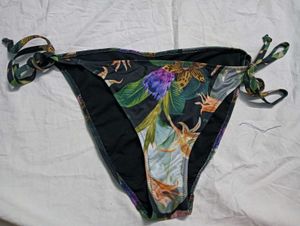 💛 Floral Tie-Side Bikini Bottom