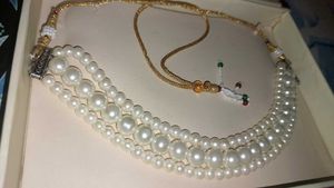 Elegant Pearl Choker Necklace