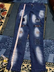 Stylish Distressed Denim Jeans
