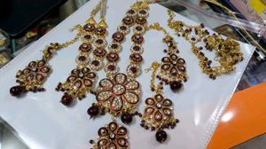 heavy necklace