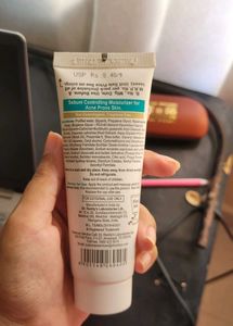 Venusia Acne Control Moisturizer[NEW]