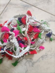 Pom Pom Lace