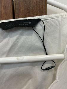 zara off White Embroidered Tie-Front Cropped Top