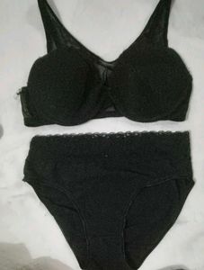 Very Beautiful N Sexy H&M Bra With Penty