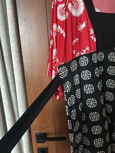 Stylish Red &amp; Black Print Tunic Top
