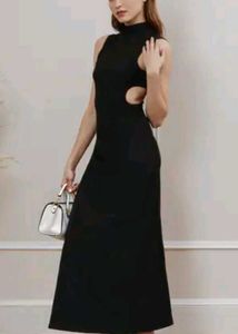 High Neck Sleeveless Cut-Out Back Maxi Shea