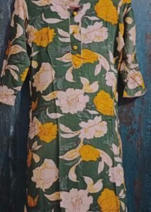 M size Green Floral Kurta Set with Dupatta