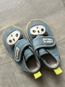 set of 3 baby shoes