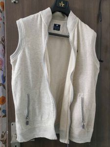 Sleeveless Zip-Up Vest