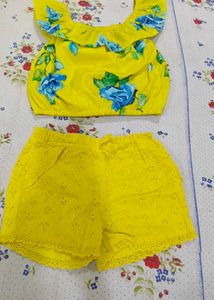 Cute Yellow Floral Crop Top &amp; Shorts Set