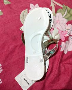 Women's White Nicole Flats