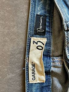 Distressed Light Wash Skinny Jeans